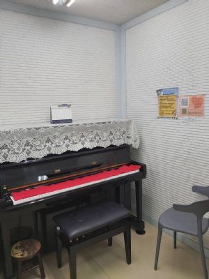 鋼琴室